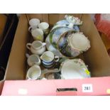 Parcel of mixed ornamental china and pottery