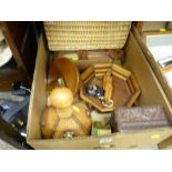 Box of treen items