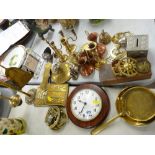 Mixed selection of vintage brass and copper ornamental ware etc