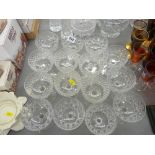 Quantity of drinking glassware