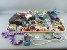 Good quantity of assorted costume jewellery, bracelets, bangles and necklaces