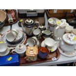 A parcel of mainly Oriental teaware & decorative china