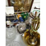 A parcel of various boxed & loose cutlery, EPNS & a brass companion set