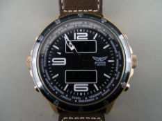 Modern gent's Aviator wristwatch with leather strap