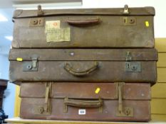 Parcel of three vintage suitcases