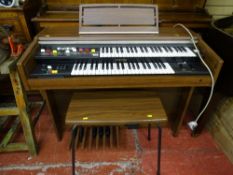 Yamaha electric organ and stool E/T