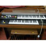 Yamaha organ with stool E/T