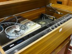 Ultra stereophonic radiogram with turntable and a quantity of LP records E/T