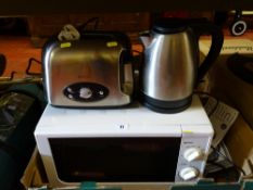 White microwave oven, stainless steel toaster and kettle E/T