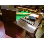 Approx 7ft dining/snooker table, four mahogany leaves to the top along with snooker balls, cues etc