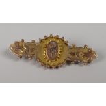 A VICTORIAN 9CT GOLD DIAMOND BAR BROOCH (in fitted box)