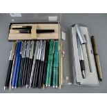 COLLECTION OF SIXTEEN ASSORTED SHEAFFER FOUNTAIN & BALLPOINT PENS including boxed modern fountain