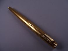 VINTAGE PARKER 75 14ct GOLD FILLED FOUNTAIN PEN in Tiffany Grid design