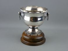 A PEDESTAL SILVER ROSE BOWL with swing handles on a turned wooden stand, 12 cms high, 13 cms