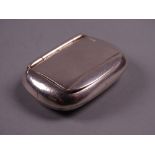 A PLAIN SILVER SNUFF BOX with hinged lid, the body in a curved style, Birmingham 1901 by Arthur