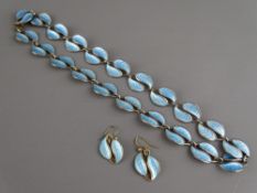 A DAVID ANDERSEN, NORWAY SILVER & BLUE ENAMEL NECKLACE & EARRING SET, 36 cms long the necklace, 26.5