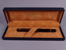 A WATERMANS 'IDEAL' CASED FOUNTAIN PEN with 'Diamond' mounted clip and with original box (as new but