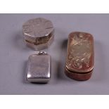 AN EARLY OCTAGONAL SILVER VINAIGRETTE, Birmingham 1803 by John Thornton (grill missing), a tiny