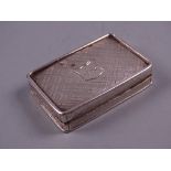 AN OBLONG SILVER SNUFF BOX with hinged lid and raised rim, Birmingham 1839