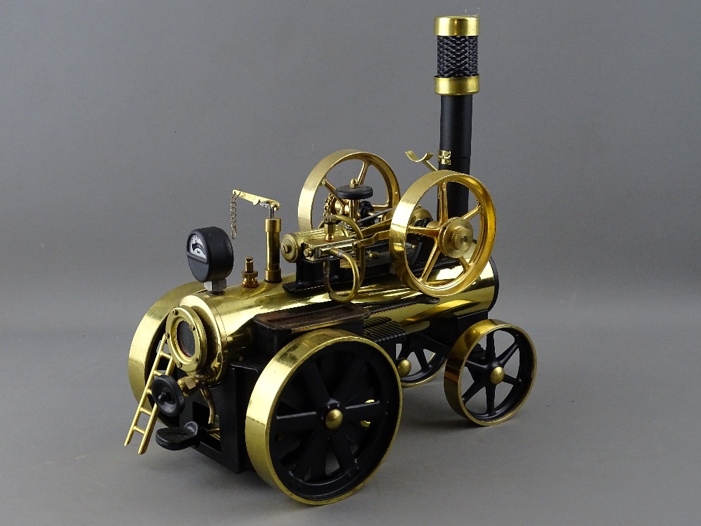 A WILESCO D430 LOKOMOBILE LIVE STEAM TRACTION ENGINE, appears unused with original box and - Bild 3 aus 4