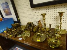 Parcel of ornamental brassware