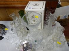 Parcel of good quality mixed glassware