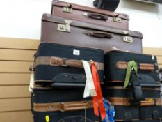 Parcel of modern and vintage luggage, approx six pieces