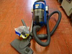 VAX Centrix cyclonic cylinder vacuum cleaner E/T
