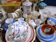 A quantity of mixed china including Continental cabinet cups & saucers etc