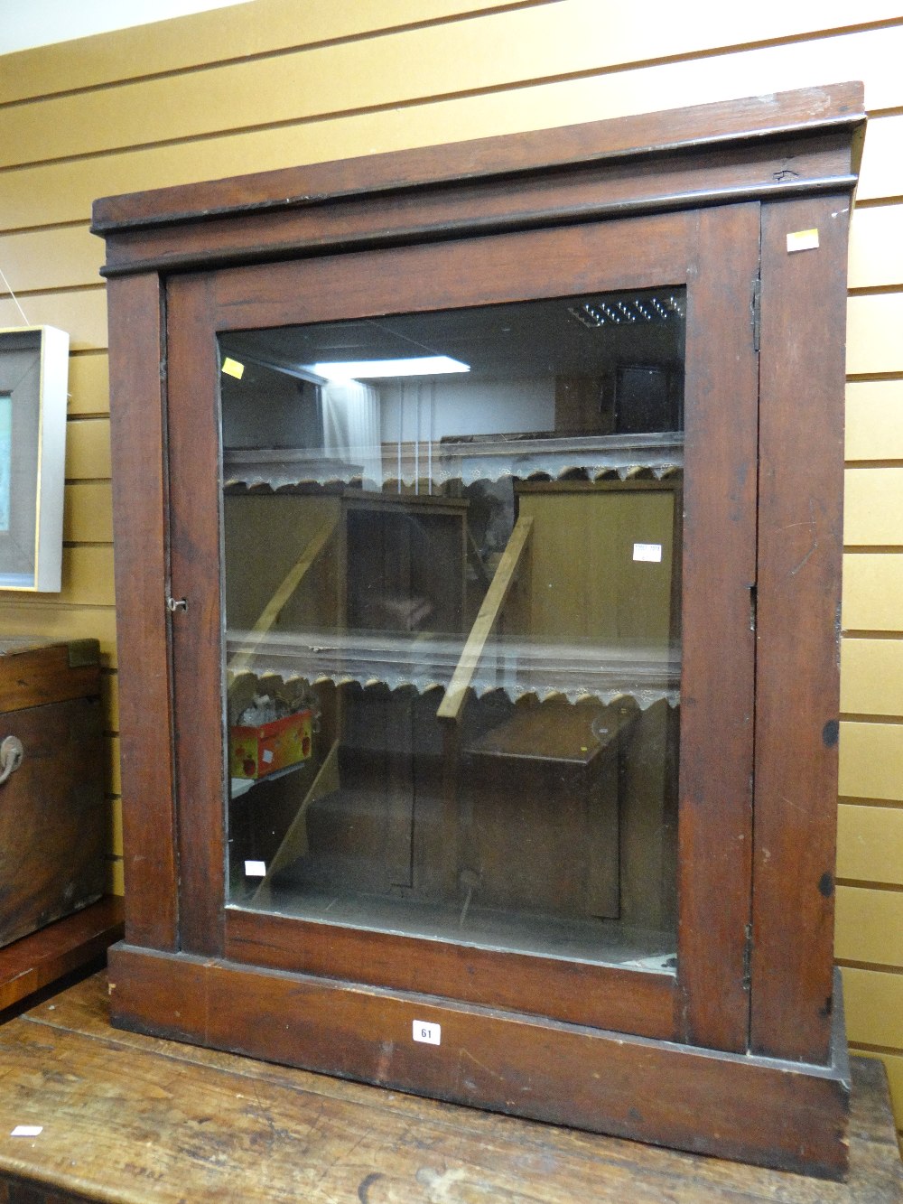 An antique mahogany chest of three long & two short drawers with turned handles & turned feet - Image 2 of 2