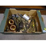 Box containing horse brasses, other brassware and metalware including oil can, copper and pewter