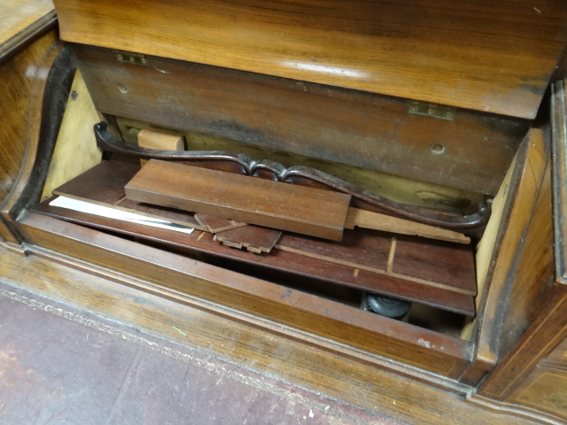 An antique rosewood writing desk by Maple & Co with marquetry serpentine covered stationary cabinet, - Image 6 of 12