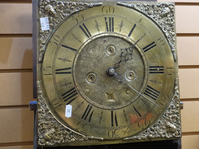 A George II oak encased brass dial longcase clock with Roman numeral chapter ring & with inscription - Image 3 of 13