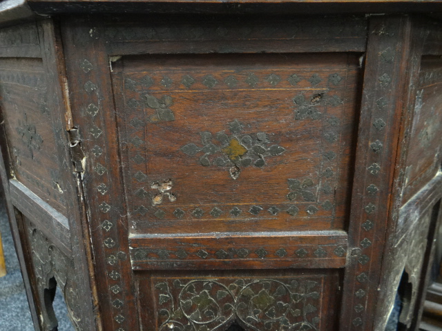 An Islamic-type octagonal table with inlay together with vintage mahogany two-branch hanging hat & - Image 2 of 12