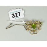 EDWARDIAN YELLOW METAL HEART SHAPED SEED PEARL & PERIDOT BAR BROOCH 6.2 grams overall approx.