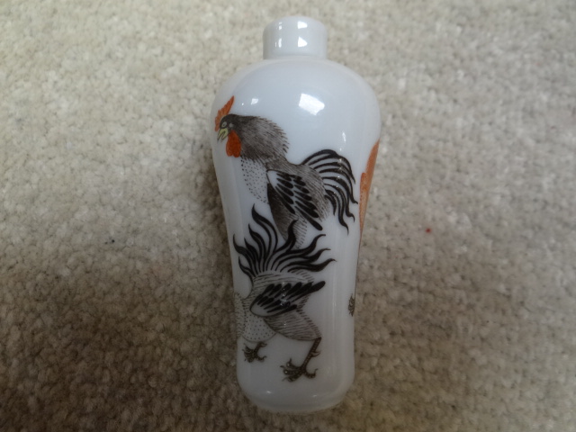 FIVE ORIENTAL SCENT BOTTLES to include three porcelain decorated with animals, horses, cockerels etc - Image 12 of 13