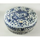 CHINESE PORCELAIN BLUE & WHITE DRAGON DECORATED CYLINDRICAL BOX & COVER depicting five clawed dragon