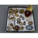 An interesting collection of vintage & later gold & silver with other jewellery and collector's