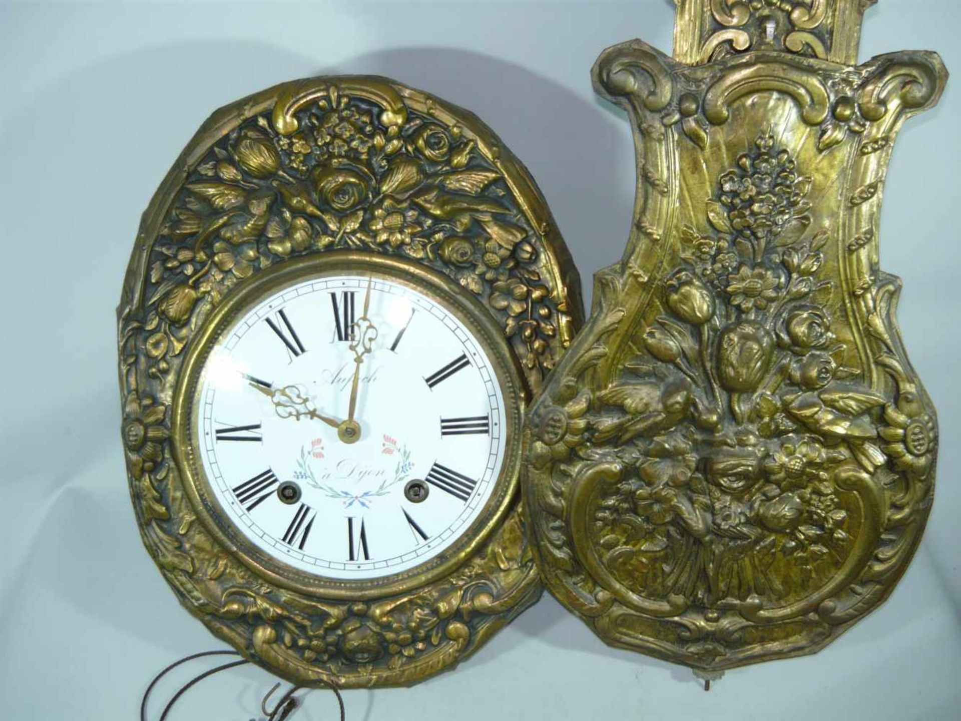 Aupeche a Dijon. Comtoise Uhr. Frankreich. Antik. Gewichte und Pendel anbei. Ungeprüft. Gehäuse H. - Bild 2 aus 2