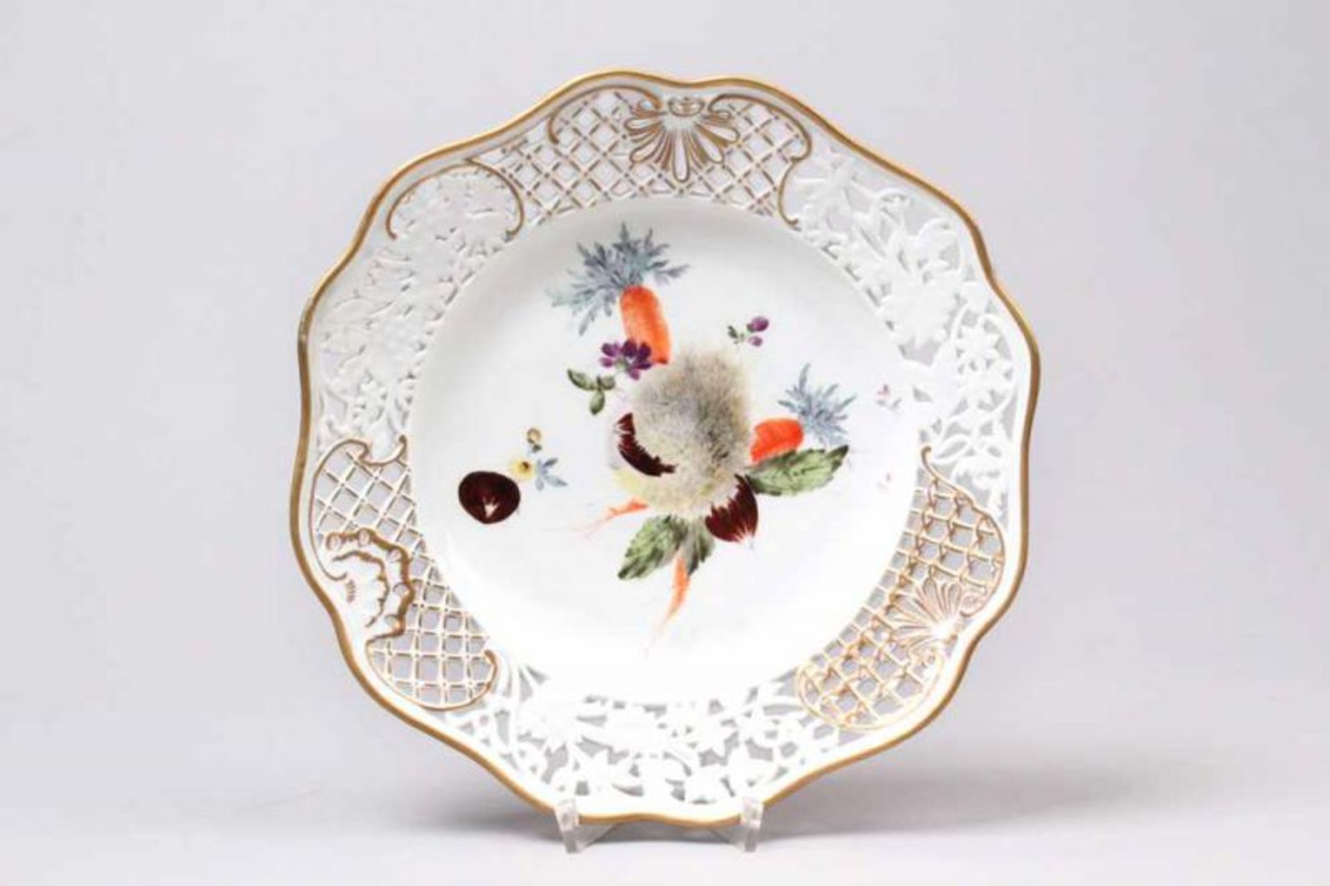 Dessertteller.Meissen, um 1765. Gebäckteller aus dem Service "Brühlsches Allerlei" für Heinrich Graf