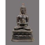 Buddha, Tibet/Nepal, um 1900, Buddha im Lotussitz, wohl mit Vajra in der Hand, auf Lotussockel,