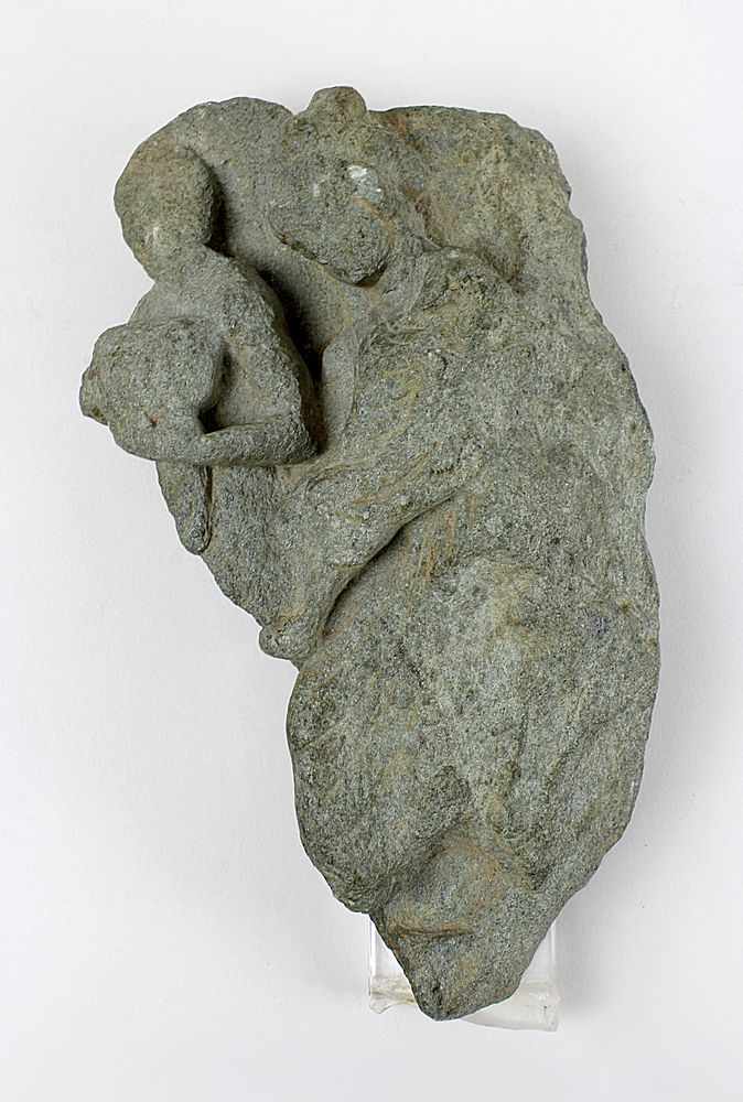 Fragment eines Steinreliefs, wohl Indien/Pakistan Gandhara-Zeit, 1. bis 5. Jh. n. Chr.,