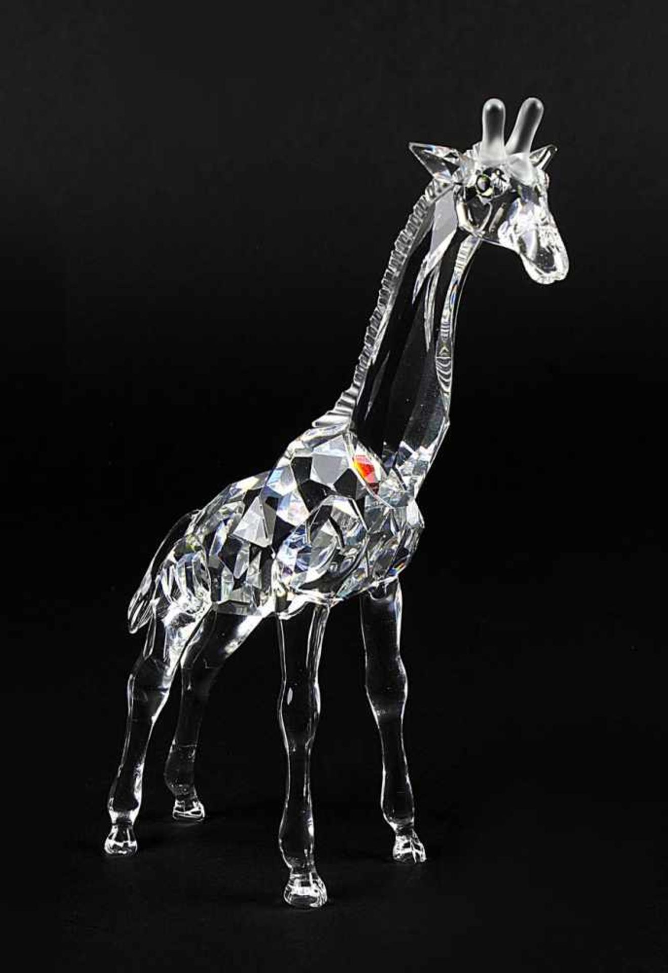 Swarovski Baby-Giraffe, stehende Figur, klares facettiertes und mattiertes Kristallglas, aus der