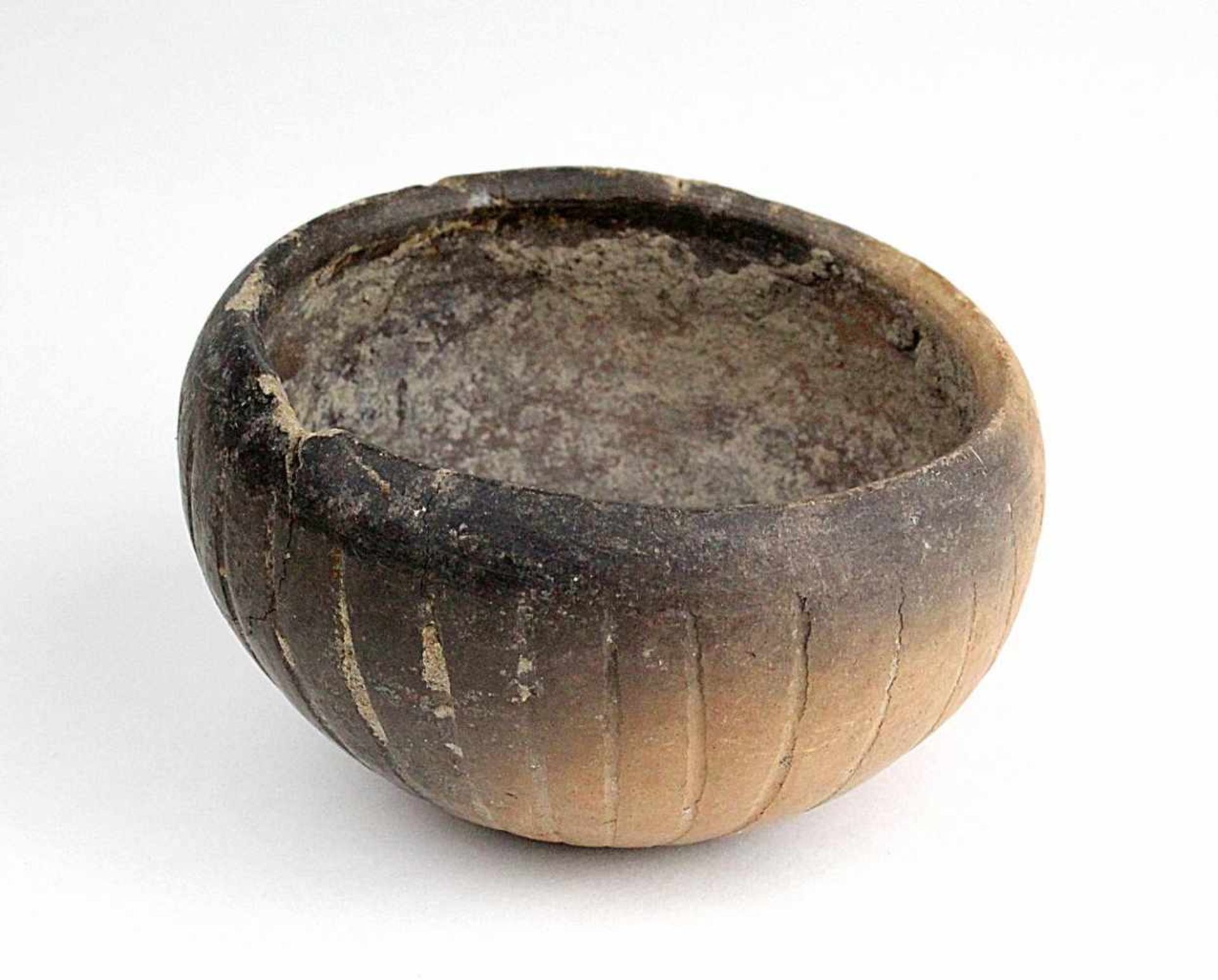 Kleine Tonschale, Tlatilco, Mexico, ca. 1000 - 800 v. Chr., heller Ton rötlich und schwarz