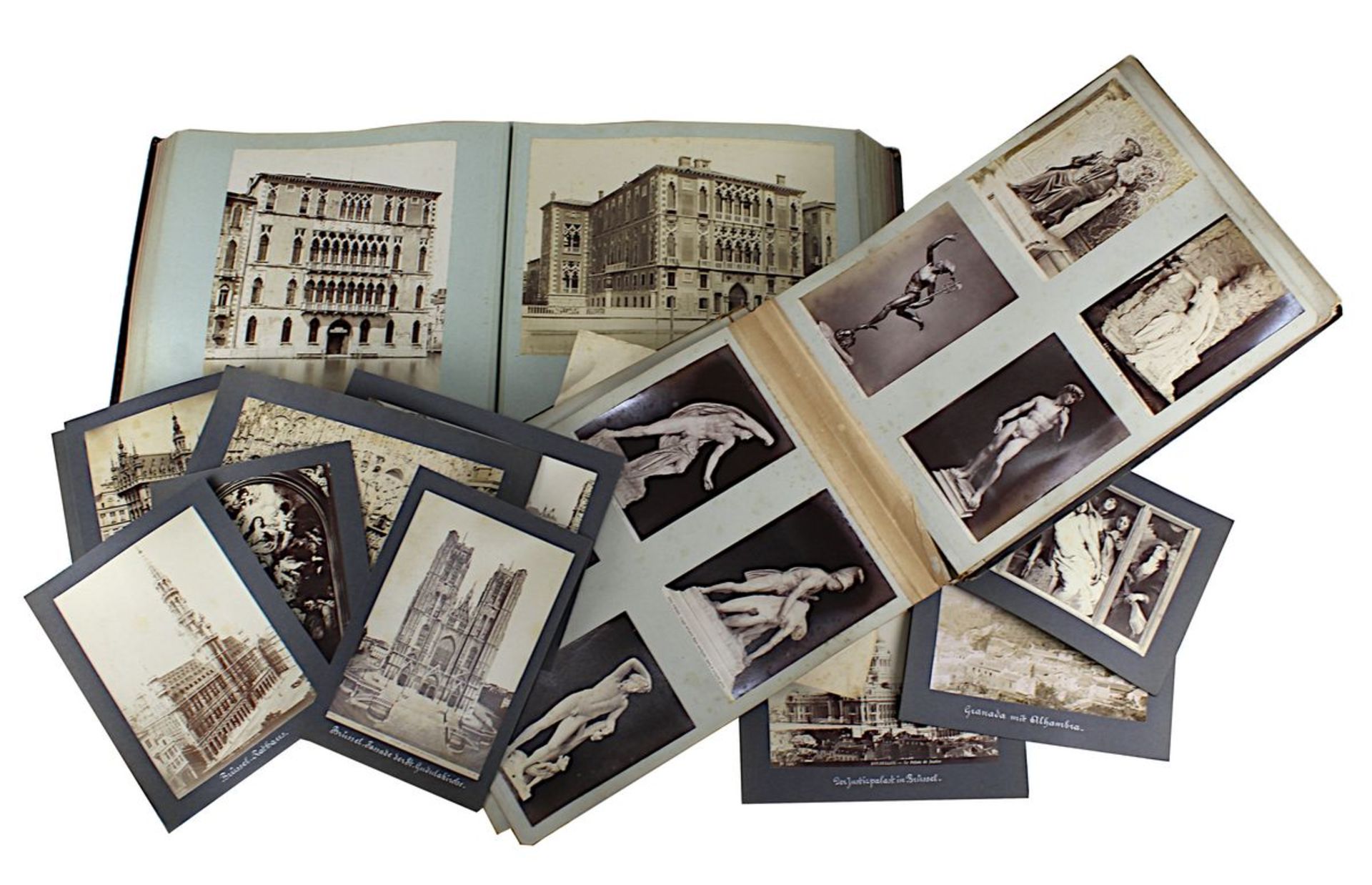 2 Fotoalben und lose Fotos um 1900, zus. über 200 Fotos, von Reisen nach Belgien, Italien,
