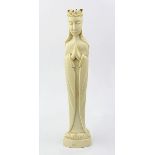 Madonnenfigur aus Elfenbein, um 1920, schlichte Schnitzerei aus einem Stück, poliert, H 24 cm,