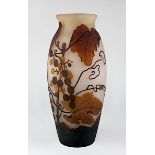 Große Arsall Vase, Vereinigte Lausitzer Glaswerke 1918-29, Klarglas mit hellbraunem opakem