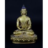 Buddha auf Lotusthron, Siam 19. Jh, sitzend in meditierender Haltung, in der Hand ein Deckelgefäß