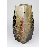 Mellerio Historismus - Vase, um 1890, Lissaute-Cosson & Mellerio, braun durchgefärbtes Glas mit