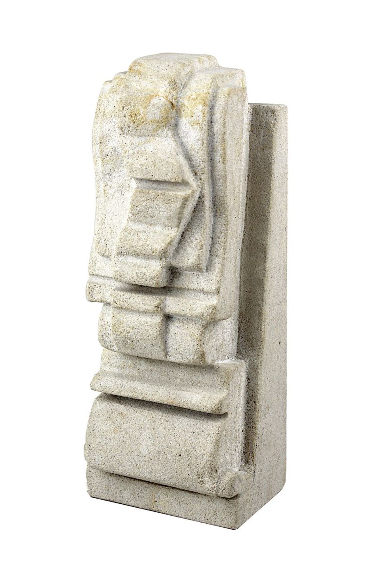 Künstler 2. Hälfte 20. Jh., Ohne Titel Skulptur aus Sandstein, Höhe 17,8 cm, Tiefe 5,5 cm. 1447-